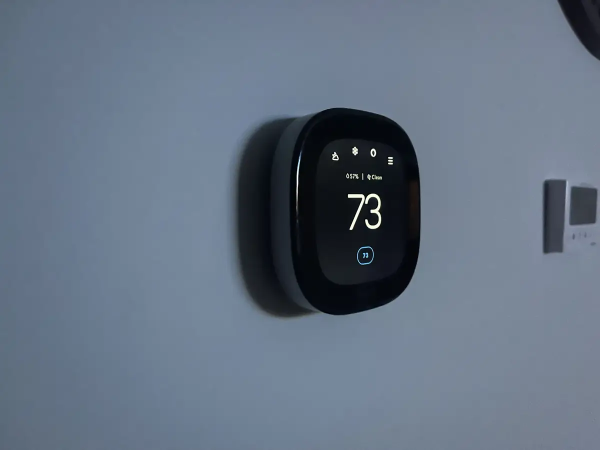 Ecobee Premium smart thermostat wall installation in Southern NH